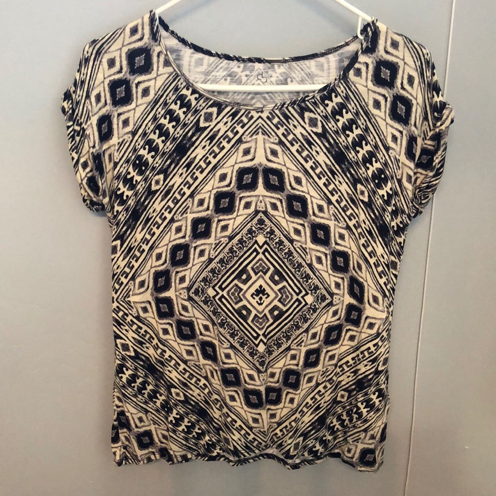 Woman’s blouse